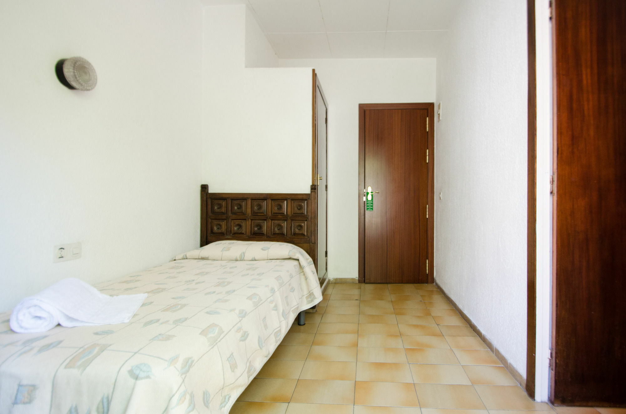 Hostal Lloret Льорет-де-Мар Экстерьер фото